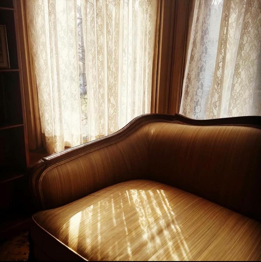 Innisfree Bed & Breakfast South Bend Bagian luar foto