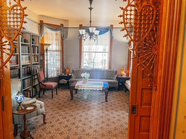 Innisfree Bed & Breakfast South Bend Bagian luar foto