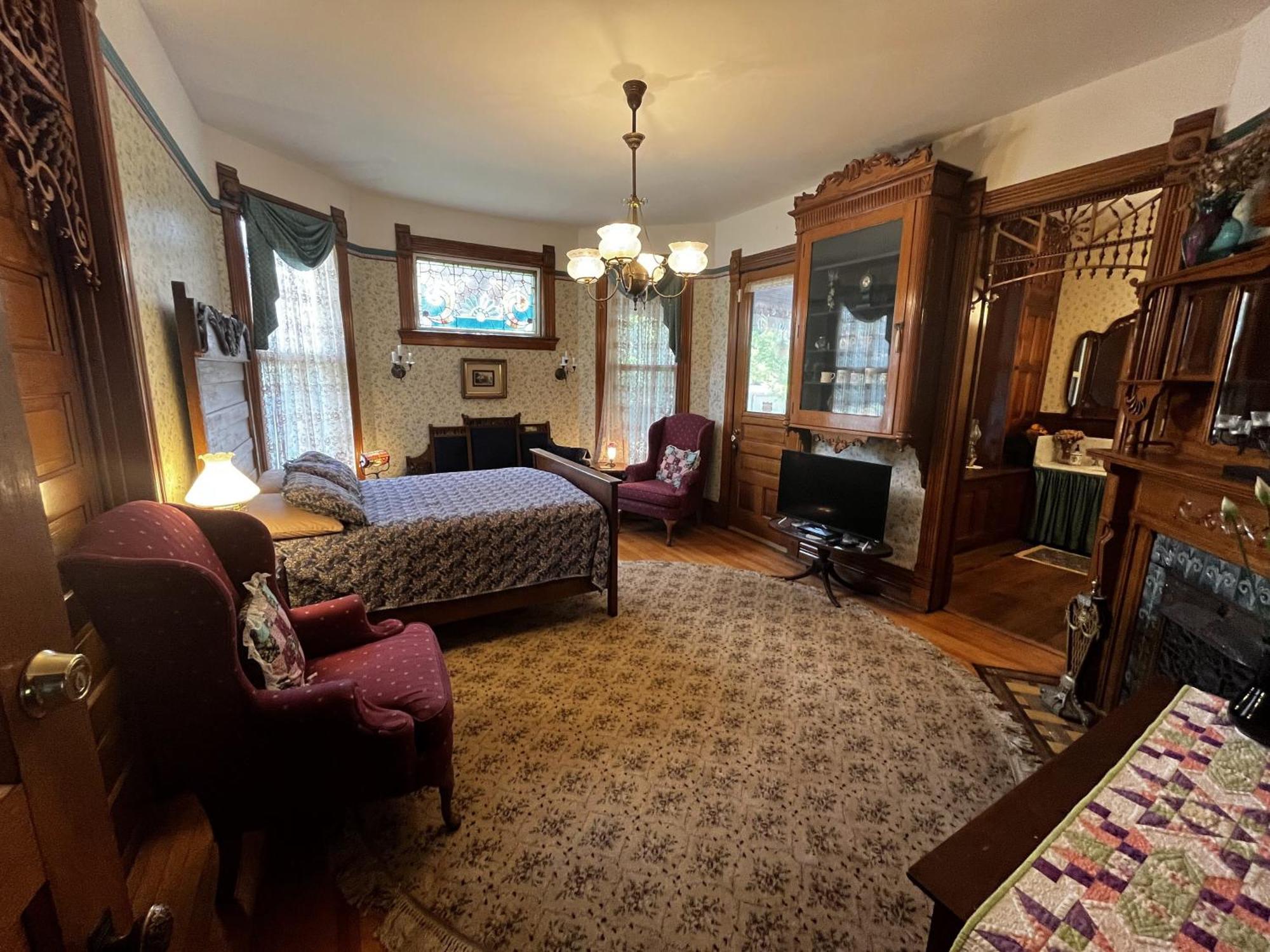 Innisfree Bed & Breakfast South Bend Bagian luar foto