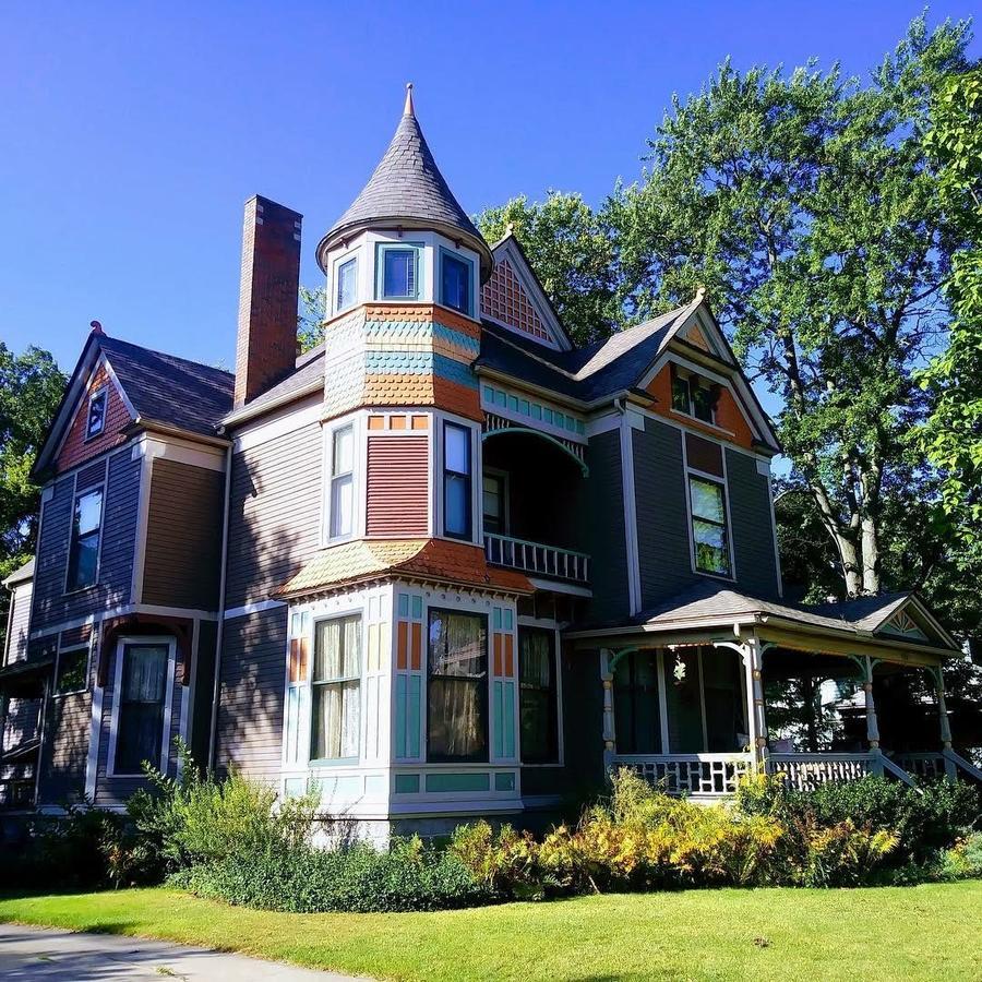 Innisfree Bed & Breakfast South Bend Bagian luar foto