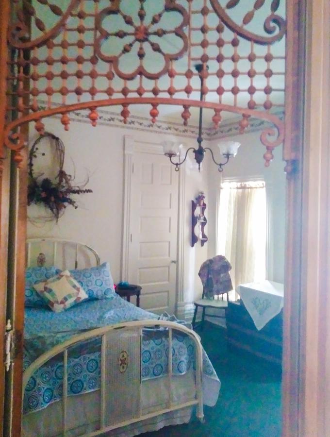 Innisfree Bed & Breakfast South Bend Bagian luar foto